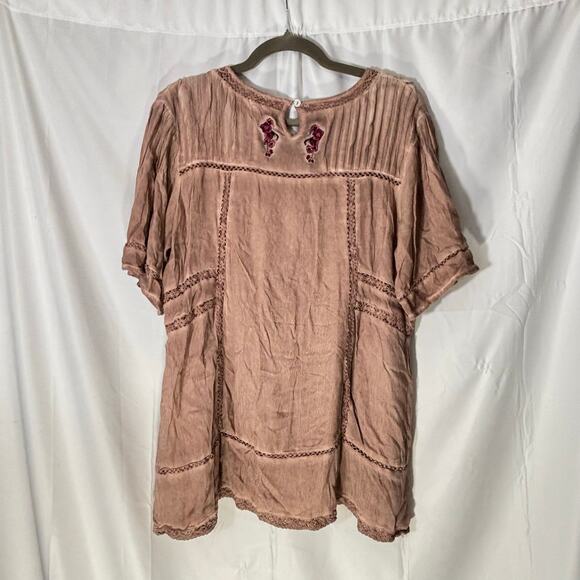 POL Boho Embroidered Floral Blouse Pink Mauve Peasant Top Size Medium - Picture 2 of 6